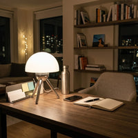 Lampe de bureau champignon sur trépied au style rétro