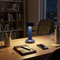 Lampe de bureau bleue moderne