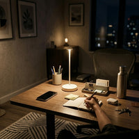 Lampe de bureau blanche moderne