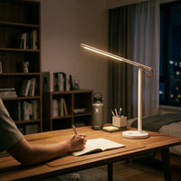Lampe de bureau blanche minimaliste